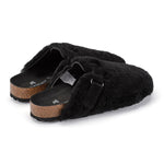 Load image into Gallery viewer, Shepherd Roma Slippers in black
