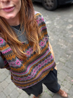 Load image into Gallery viewer, Fisherman Out of Ireland Fairisle Sleeveless Slipover

