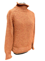 Load image into Gallery viewer, Women’s Merino Jumper in Copper
