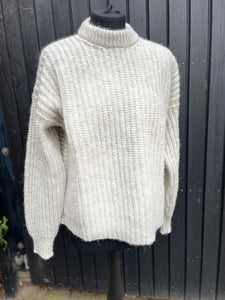 Chunky Ribbed Crew Neck Women's Jumper