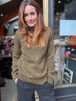 Load image into Gallery viewer, Fisherman out of Ireland Merino Women’s Sweater in Olive
