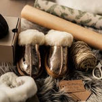 Load image into Gallery viewer, Jessica Slippers Gold
