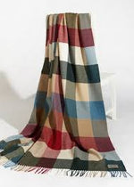 Load image into Gallery viewer, Foxford Woodlands Throw
