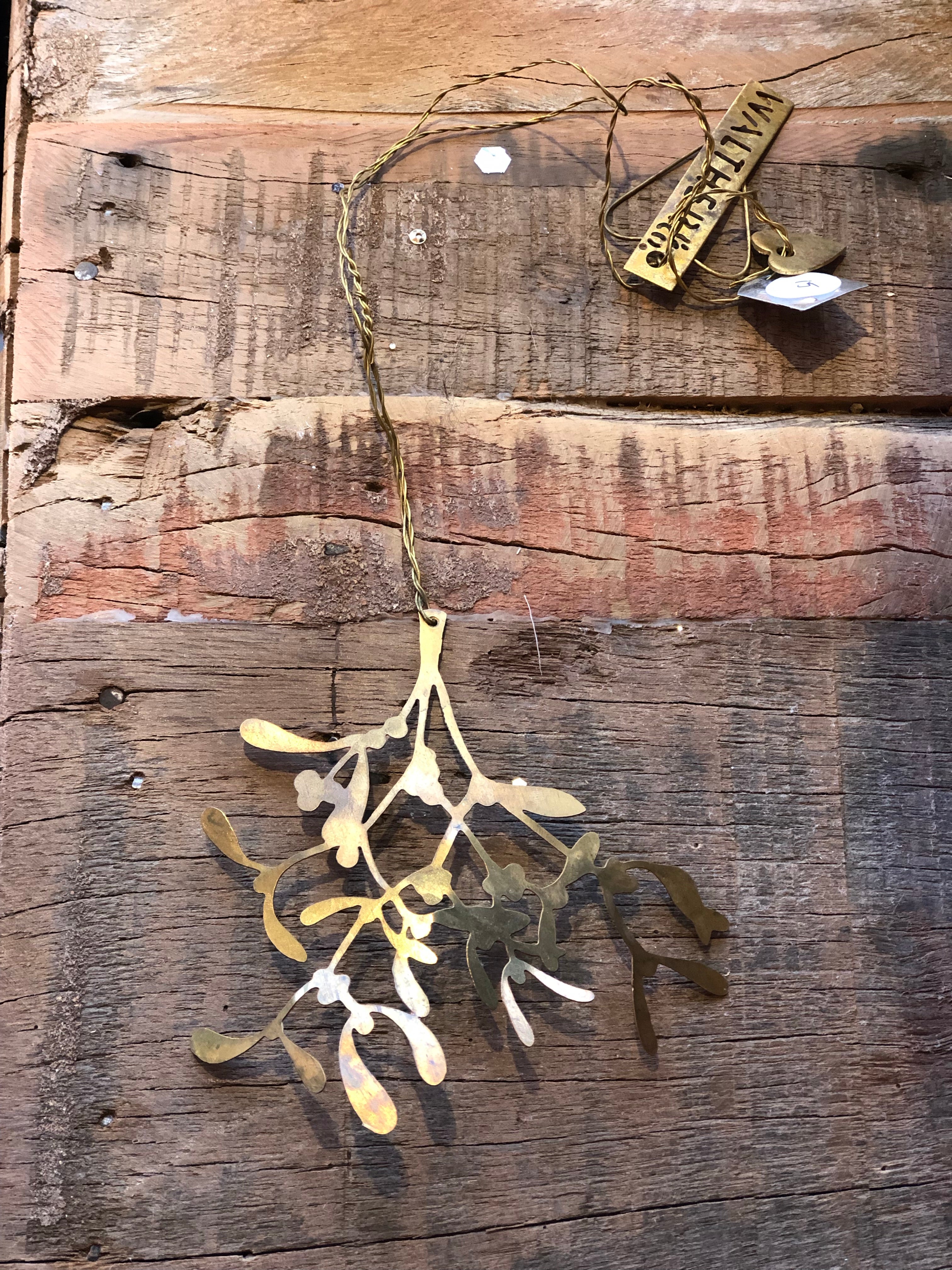 Gold Hanging Mistletoe Decoration